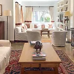 Luxurious Home In Marbella Nyaraló *