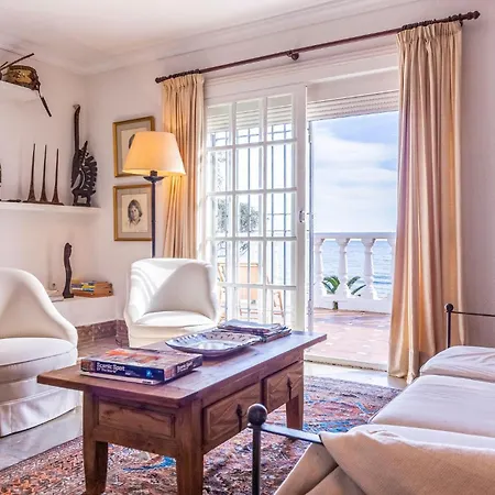 Luxurious Home In Marbella Ferienhaus